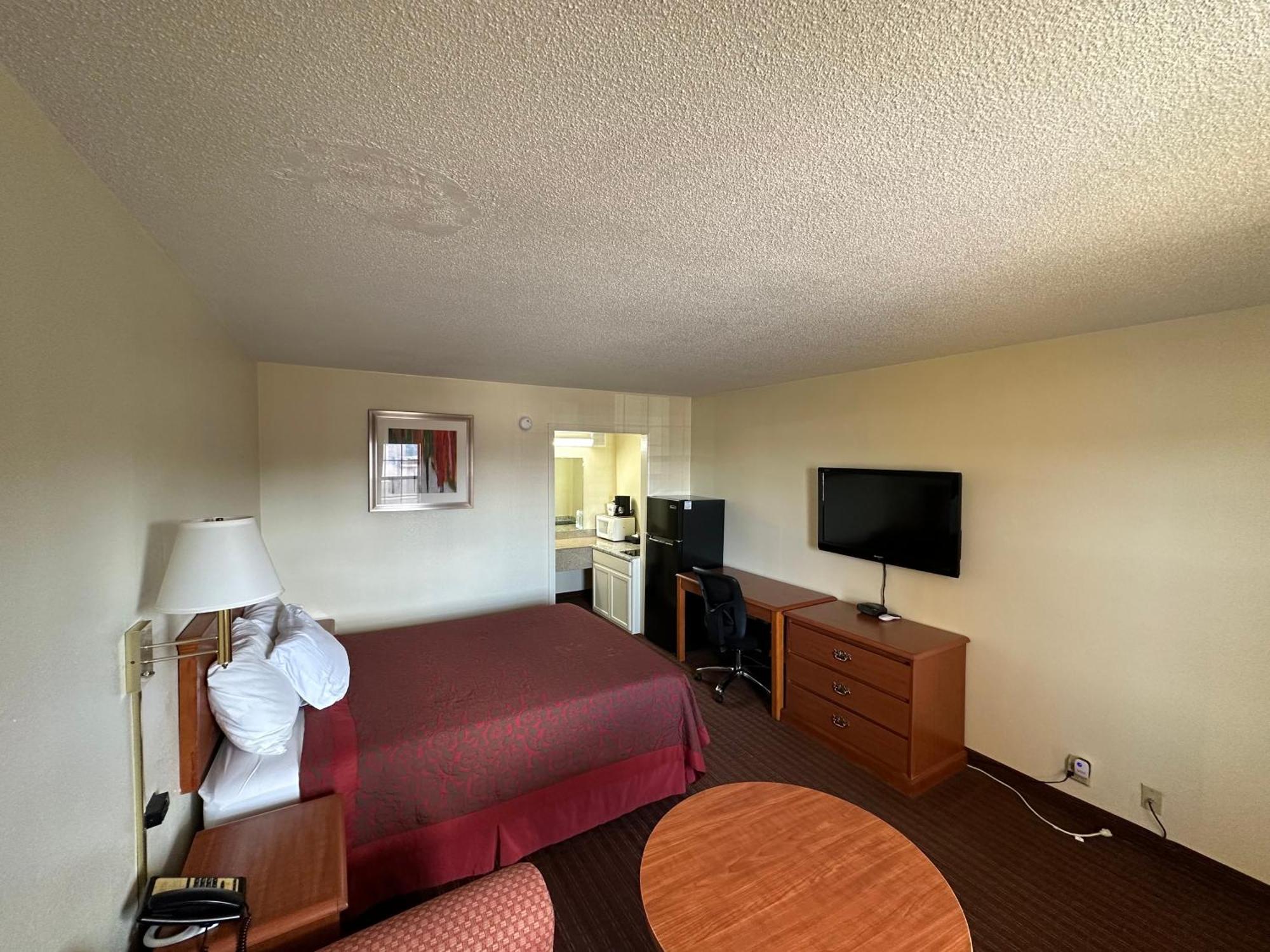 סרסי Sunrise Extended Stay מראה חיצוני תמונה