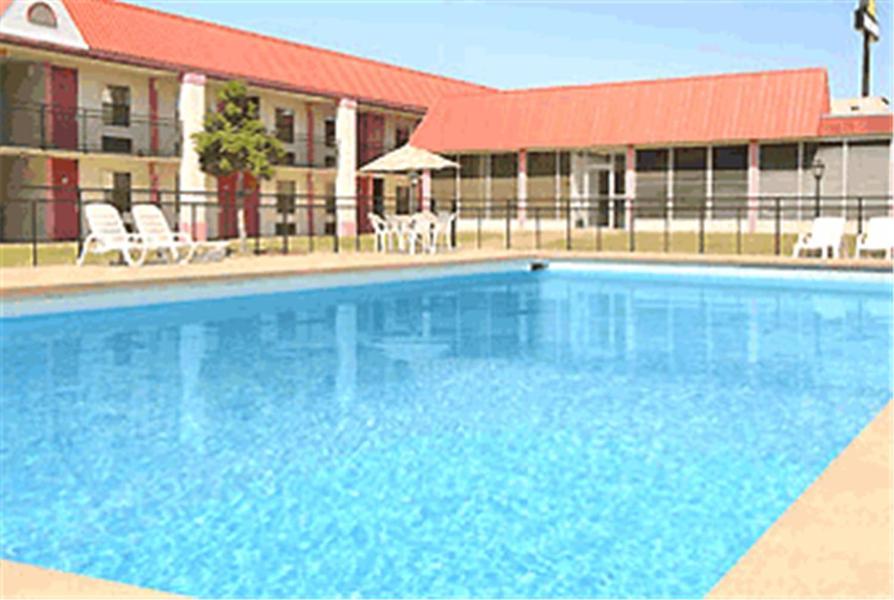 סרסי Sunrise Extended Stay מראה חיצוני תמונה